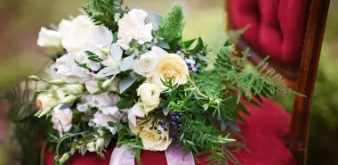 winter-wedding-bouquet 2